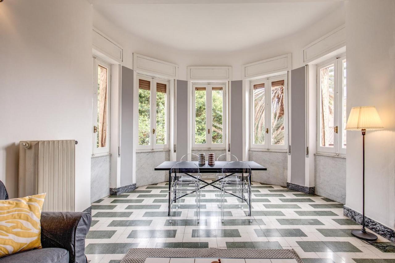 Aweshomeitaly - Bay Windows Apartment La Spezia Exterior photo